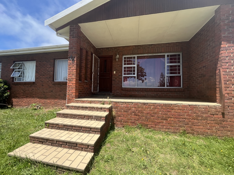 3 Bedroom Property for Sale in Heiderand Western Cape